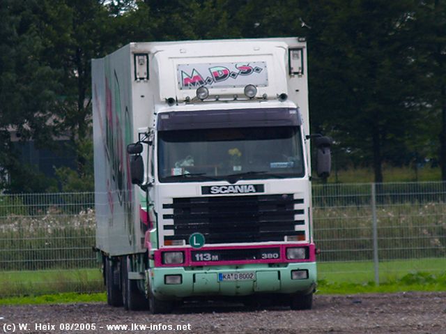 Scania-113-M-380-MDS-020805-01.jpg