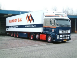 Volvo-FH12-Mooy-vMelzen-290105-03