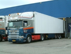 Scania-164-L-480-Mooy-vMelzen-170706-01