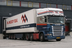 Scania-R-480-Mooy-Holz-020709-01