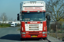 Scania-124-L-420-Nillezen-200311-01