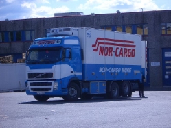 Volvo-FH12-460-Norcargo-Stober-281204-03