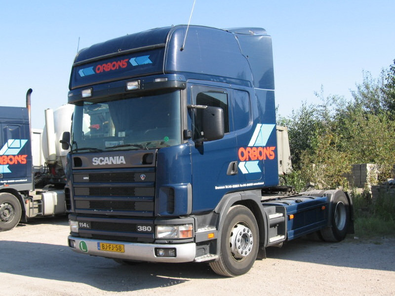 Scania-114-L-380-Orbons-Bocken-081107-01.jpg - Simon Bocken