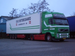 Volvo-FH12-460-Ostergaard-Stober-250208-03