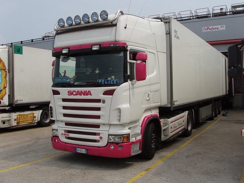 Scania-R-500-Padana-Holz-310807-02-IT.jpg - Frank Holz