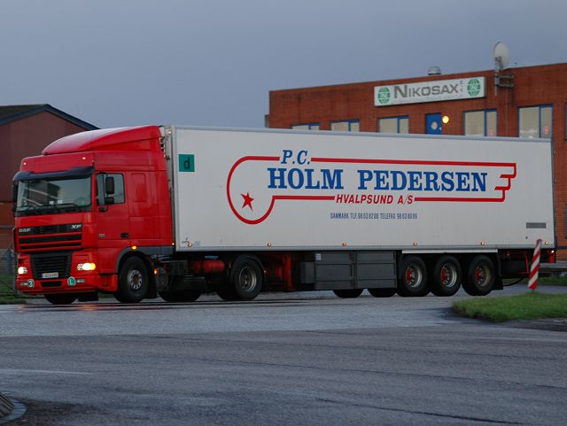 DAF-XF-Holm-Pedersen-Schiffner-300605-01.jpg - Carsten Schiffner