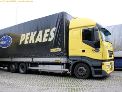 Iveco-Stralis-AS-260-S-43-Pekaes-300607-02