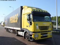 Iveco-Stralis-AS-440-S-48-Pekaes-080508-02