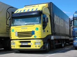 Iveco-Stralis-AS-Pekaes-Schiffner-010705-01