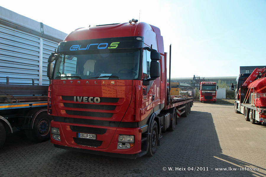 Iveco-Stralis-AS-II-440-S-50-Pitsch-020411-02.jpg