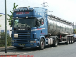 Scania-164-L-Pittgens-160505-02