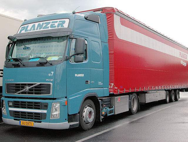 Volvo-FH12-460-Planzer-Schiffner-180806-01.jpg - Carsten Schiffner