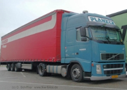 Volvo-FH12-Planzer-Schiffner-210107-03