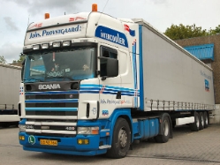 Scania-124-L-420-Provstgaard-Schiffner-080706-07-DK