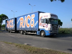 Scania-124-L-470-Ricoe-Skrzypczak-110705-01