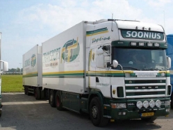 Scania-144-L-530-Soonius-Scheffers-030805-05