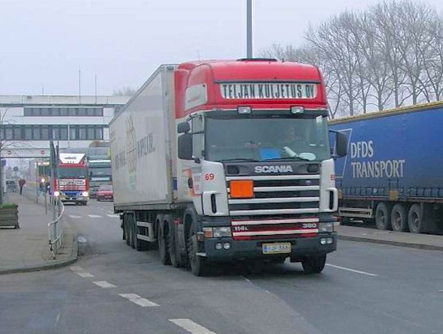 Scania-114-L-380-Teljan-Kuljetus-Oy-Willann-131204-1-FIN.jpg - Michael Willann