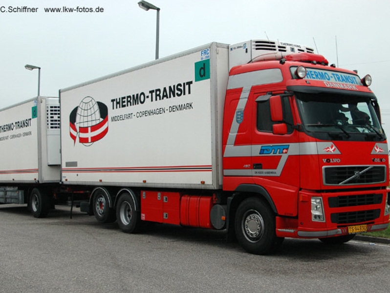 Volvo-FH12-Thermo-Transit-Schiffner-141107-01.jpg - Carsten Schiffner