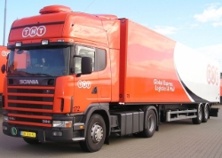 Scania-114-L-380-TNT-AWolters-080405-01