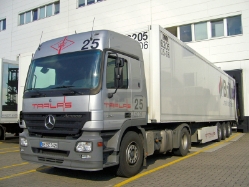 MB-Actros-MP2-1841-Tralas-Voss-180507-08