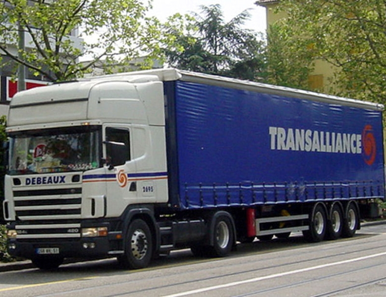 Scania-124-L-420-Debeaux-Transalliance-Hefele-280707-01.jpg - Martin Hefele