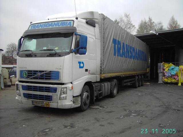 Volvo-FH12-460-Transdanubia-Hintermeyer-161205-02.jpg - A. Hintermeyer