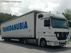 MB-Actros-MP2-1846-Transdanubia-Schiffner-141107-01