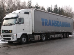 Volvo-FH12-460-Transdanubia-Schiffner-020405-01