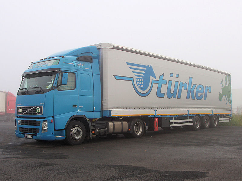 Volvo-FH12-460-Tuerker-Holz-130907-01.jpg - Frank Holz