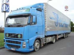 Volvo-FH12-Tuerker-Linhardt-111106-01-