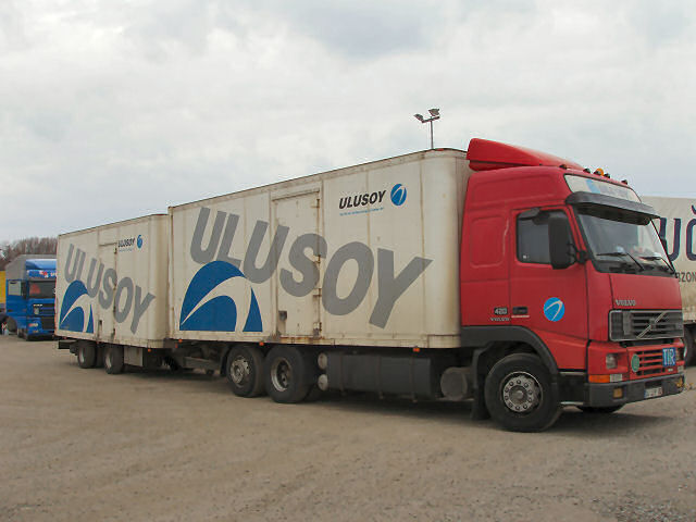 Volvo-FH12-420-Ulusoy-Holz-260506-01.jpg - Frank Holz