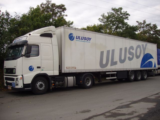 Volvo-FH12-420-Ulusoy-Holz-301104-1.jpg - Frank Holz