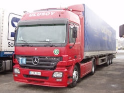 MB-Actros-1850-MP2-Ulusoy-Holz-021204-1