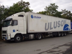 Volvo-FH12-420-Ulusoy-Holz-301104-1