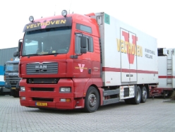 MAN-TGA-26460-XXL-Velthoven-vMelzen-270107-01