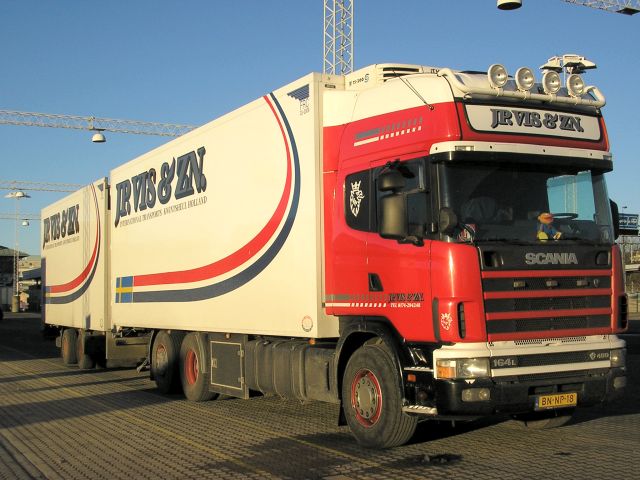 Scania-164-L-480-Vis-Wihlborg-231205-02.jpg - Henrik Wihlborg