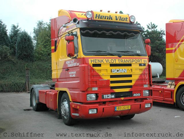 Scania-113-M-400-Vlot-Schiffner-281105-01.jpg - Carsten Schiffner