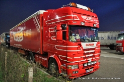 Scania-124-L-470-Voegel-050411-01