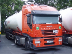 Iveco-Stralis-AS440S43-Vos-Holz-100904-2
