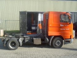 Scania-113-M-SZM-Vos-Bethk-280304-1