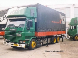 Scania-113-M-Trio-Vos-Kersbergen-210504-1
