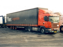 Scania-124-L-360-PLSZ-Vos-Holz-010204-1