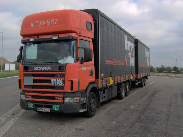 Scania-124-L-360-Vos-Rouwet-111106-01.jpg - Patrick Rouwet