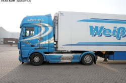 DAF-XF-105460-Weisse-blau-301009-08
