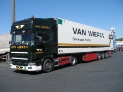 Scania-124-L-420-van-Wieren-Holz-040608-01