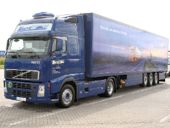 Volvo-FH12-Wirtz-Reck-140507-01