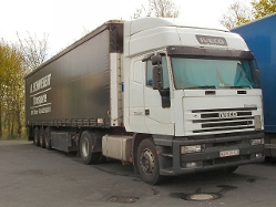 Iveco-EuroStar-grau-Holz-250506-01-MK