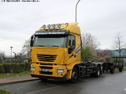 Iveco-Stralis-AS-260-S-40-Reckmann-130408-02