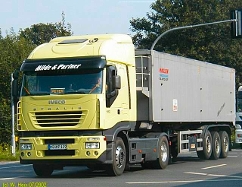 Iveco-Stralis-AS-440S48-gelb-2