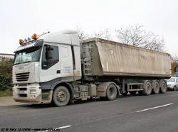 Iveco-Stralis-AS-Clanzett-261206-02